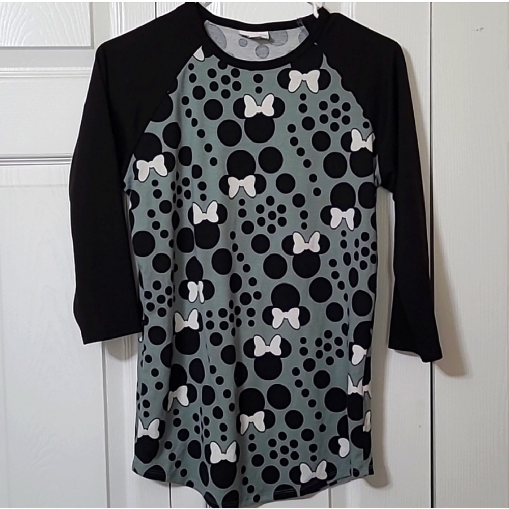 LuLaRoe Multicolor Logo Tag